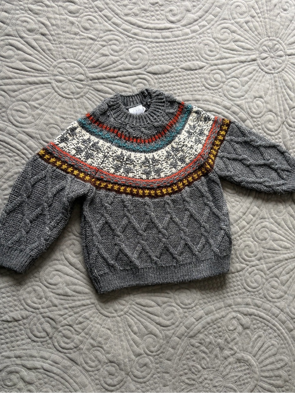Zara Kids Gray Fair Isle Cable Knit Sweater Size 2-3 Years Warm Winter Pullover
